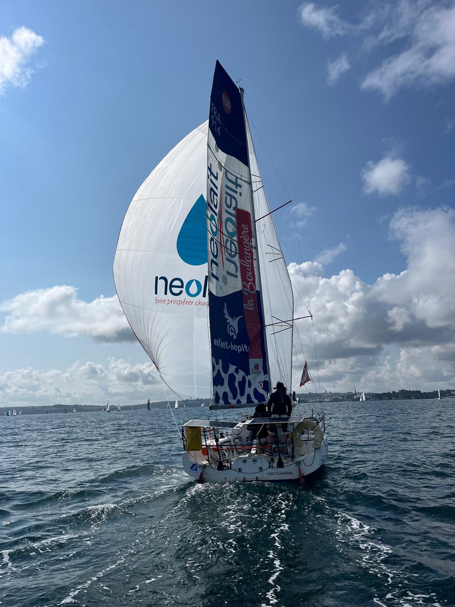 Petit Tonnerre en navigation avec spi